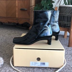 LOQ Monica Crinkle Patent Boots, black - never worn